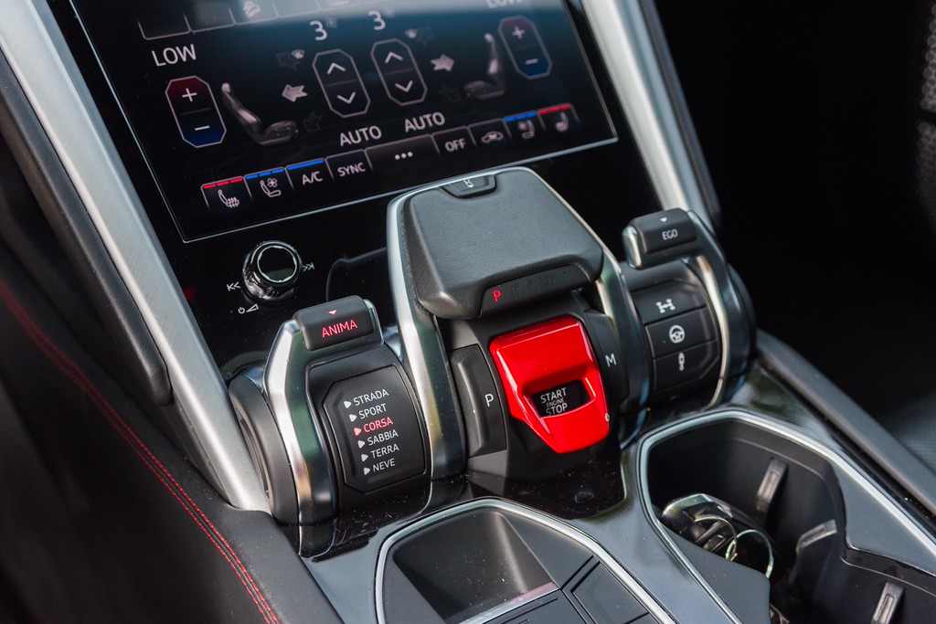 Lamborghini Urus — Black — photo 2 of 15, Black exterior with Black interior, available from KEY'D Miami