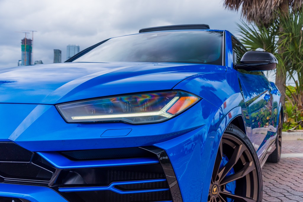 Lamborghini Urus — Blue — photo 7 of 15, Blue exterior with Black interior, available from KEY'D Miami
