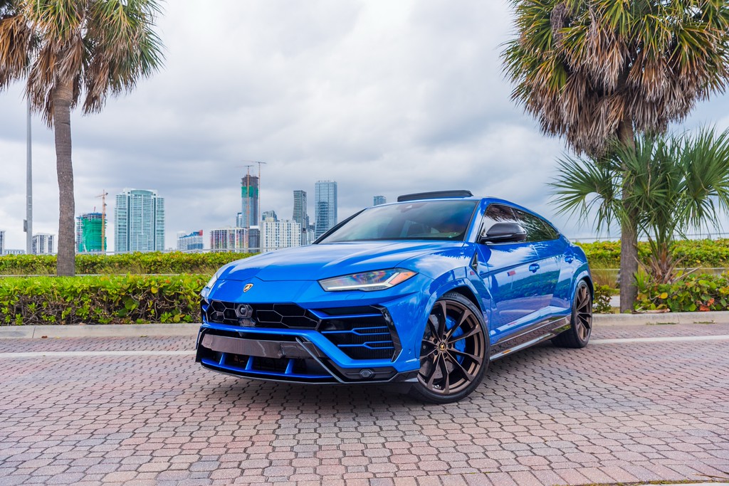 Lamborghini Urus — Blue — photo 12 of 15, Blue exterior with Black interior, available from KEY'D Miami