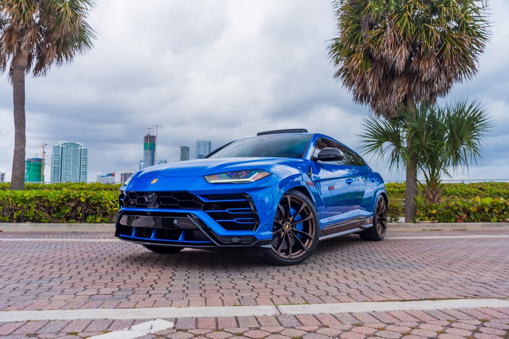 Lamborghini Urus — Blue — photo 13 of 15, Blue exterior with Black interior, available from KEY'D Miami