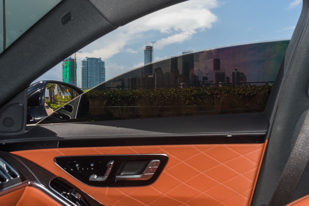 Mercedes-Benz S580 4MATIC LWB — photo 8 of 15, White exterior with Brown interior, available from KEY'D Miami