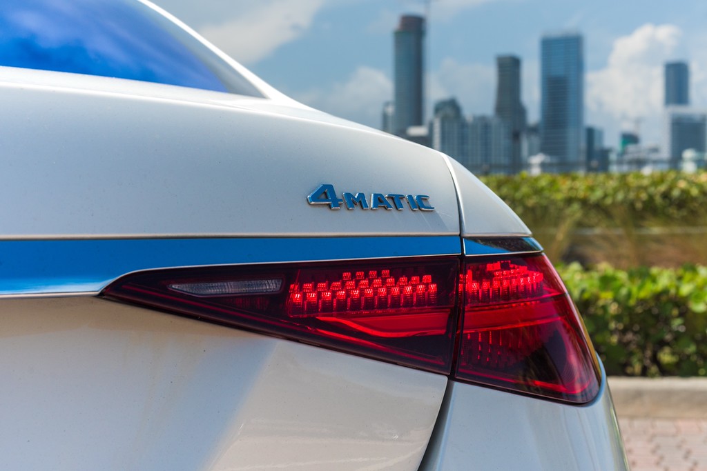 Mercedes-Benz S580 4MATIC LWB — photo 12 of 15, White exterior with Brown interior, available from KEY'D Miami