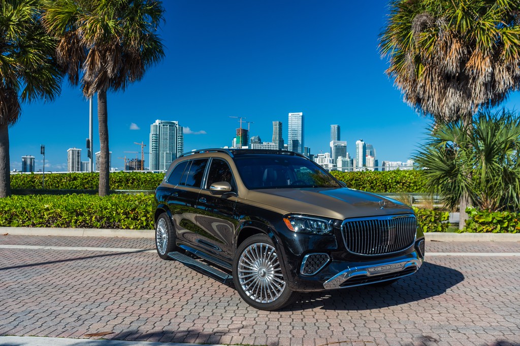 Mercedes-Maybach GLS 600 — photo 10 of 15, Obsidian Black / Kalahari Gold exterior with Black interior, available from KEY'D Miami